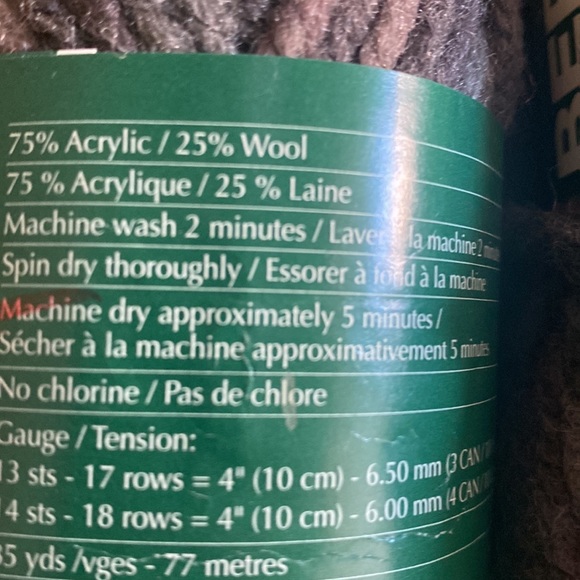 6pcs- Nernst bulky wool polyester blend - Picture 3 of 7